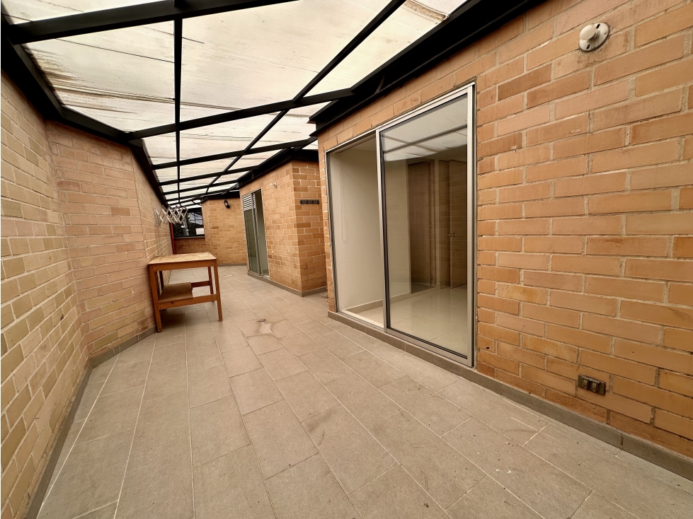 Venta de Apartamento en Sabaneta - Sector Carmelo - Antioquia — foto 3