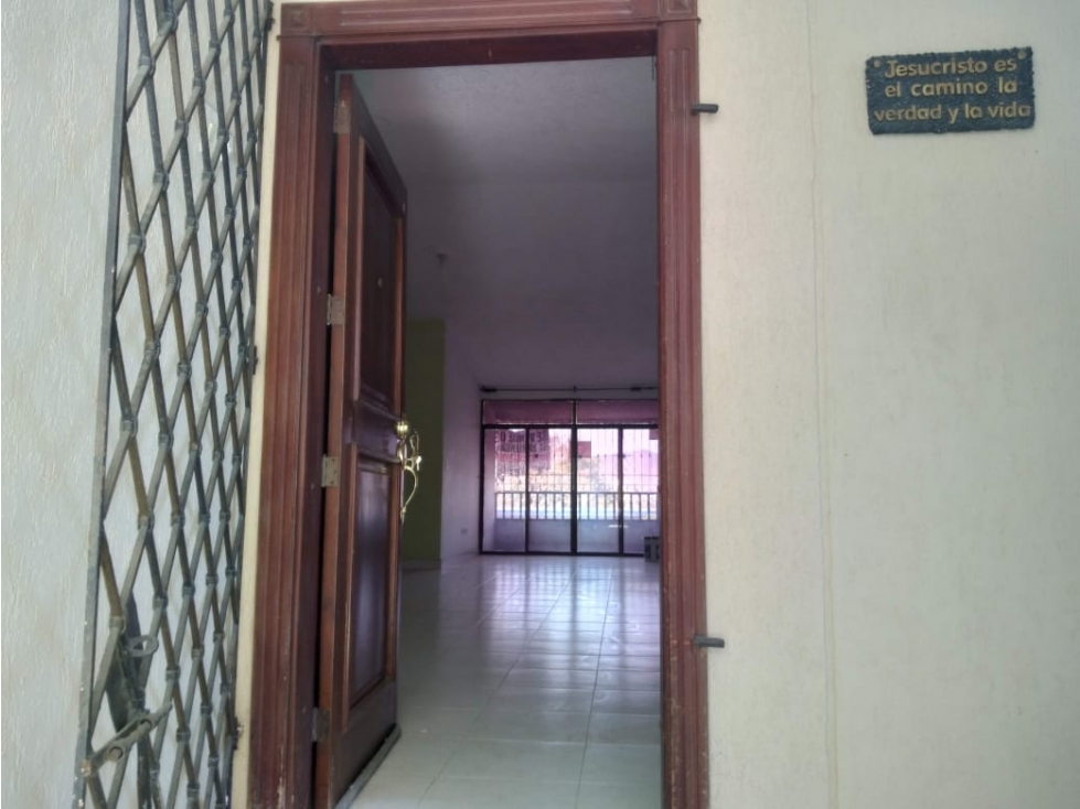 Apartamento en Av. Libertador Excelente Ubicación G-53 — foto 2