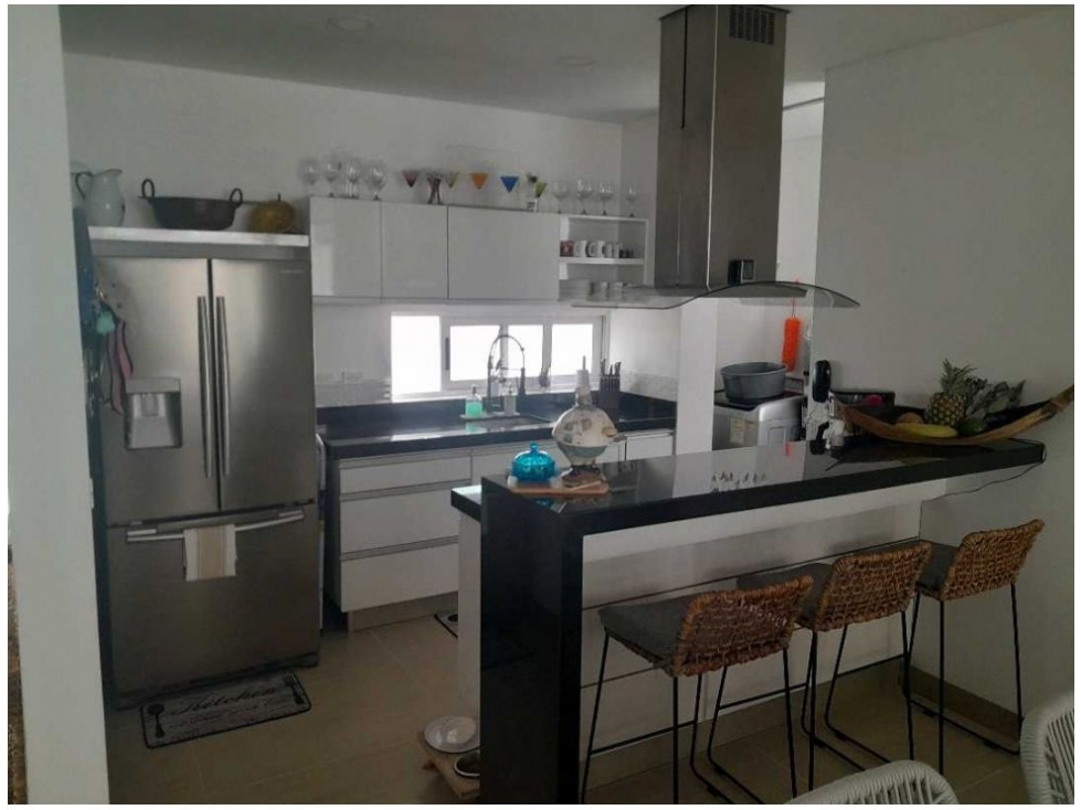 Espectacular apartamento amoblado de 180m2, bello horizonte C-2