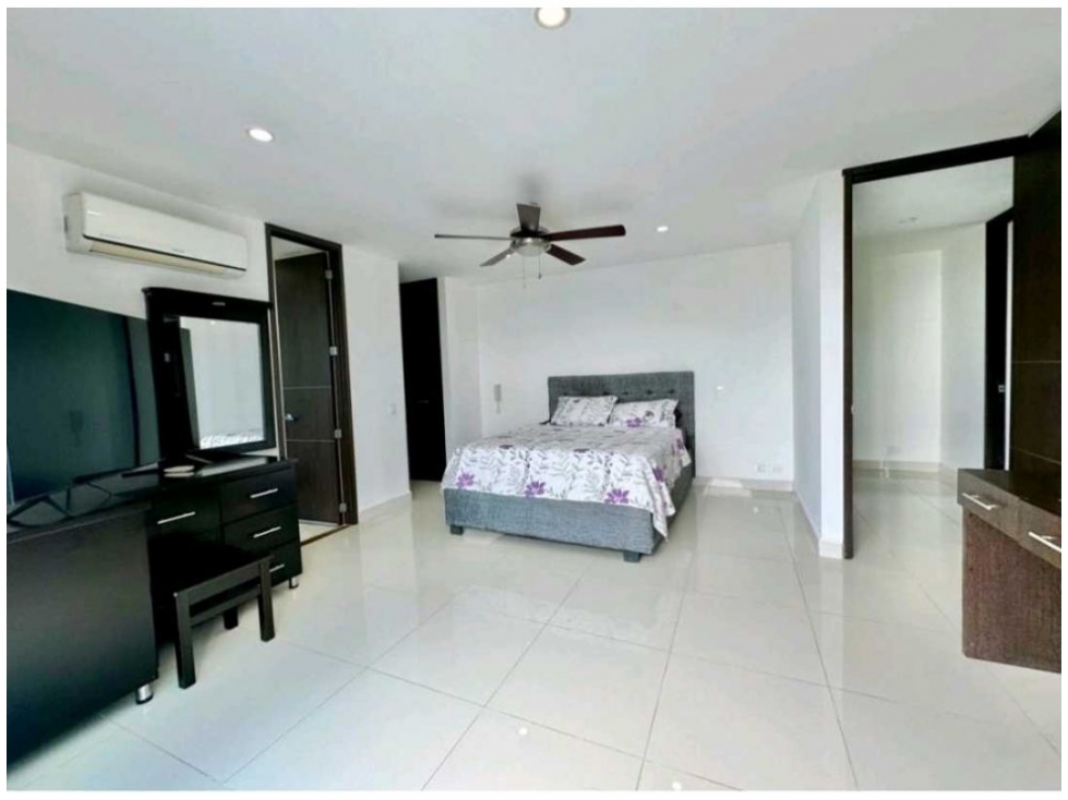 Apartamento en piso 8, 162m2, vista al mar, bello horizonte L-1 — foto 3