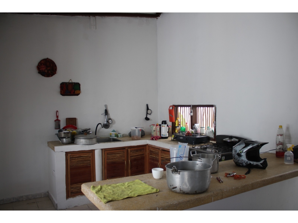 Casa amoblada en arriendo 4 alcobas en el Centro Histórico G-25 - 3