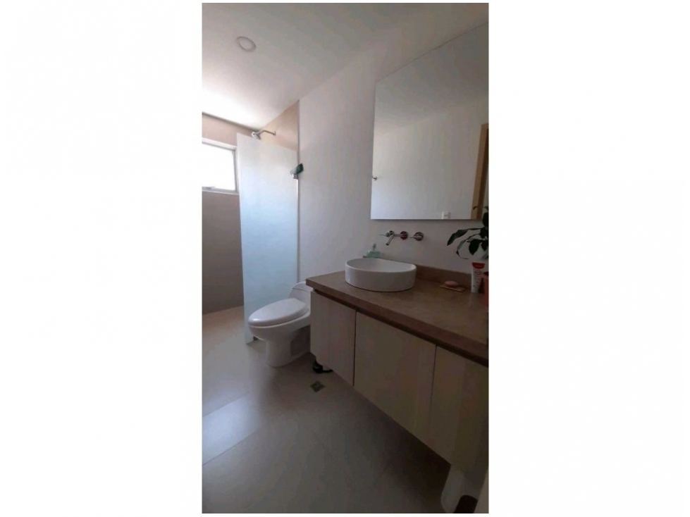 Se vende bonito apartamento casi nuevo en piso 8, 91m2, bavaria — foto 4