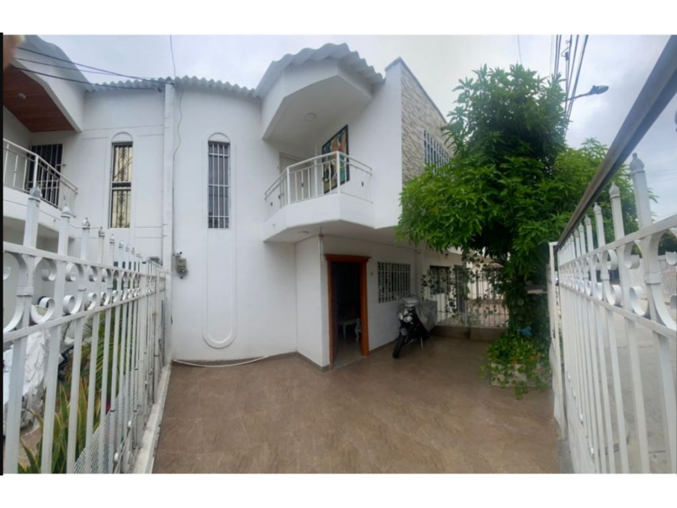 Venta de casa en Quintas de San Pedro, Santa Marta