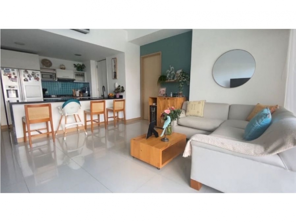 Venta de Lujoso Apartamento, Playa Salguero. — foto 4
