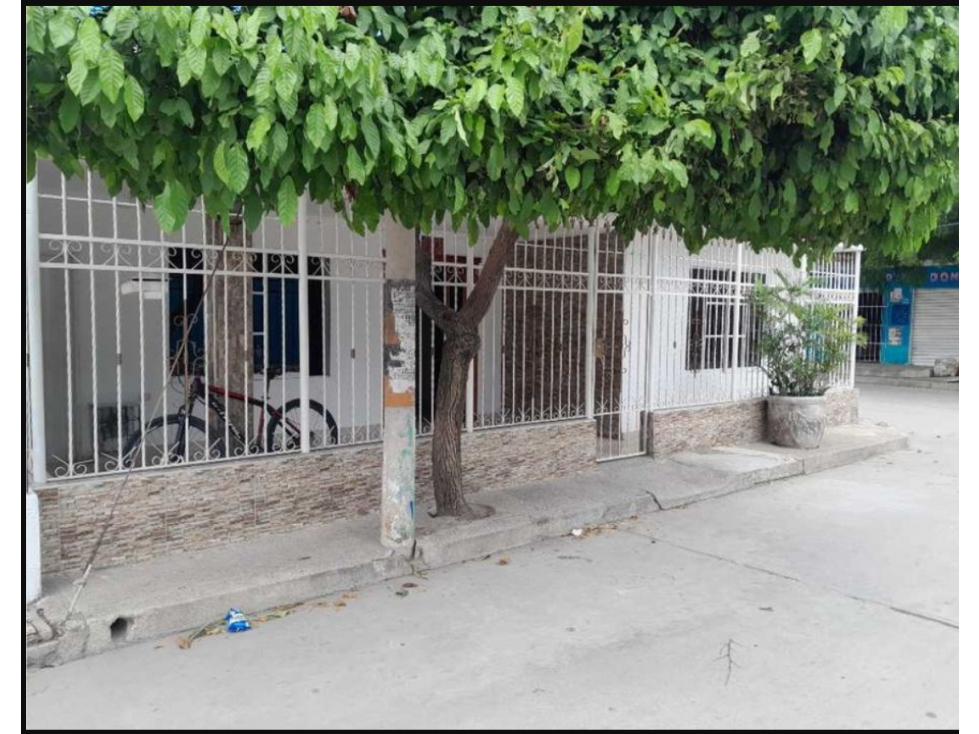 Amplia Casa Esquinera Remodelada en Los Olivos C-9 — foto 2