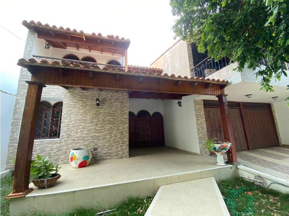 Gran oportunidad Casa de 480 m² -barrio el Jardín G-37 — foto 2