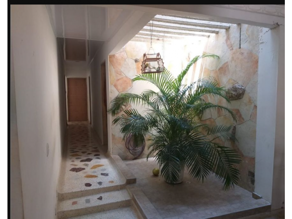 Hermosa casa con 2 apartamentos en Santa Marta E-5 — foto 5