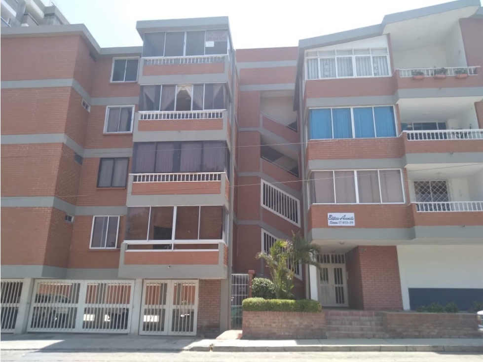 Apartamento en Av. Libertador Excelente Ubicación G-53