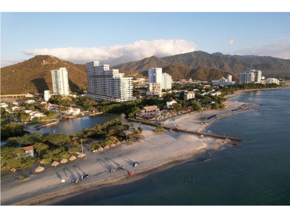 Venta de Placentero apartamento con vista al mar, Pozos Colorados.