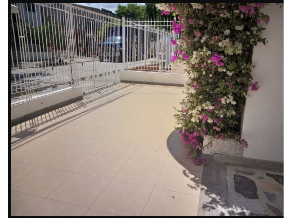 Hermosa casa con 2 apartamentos en Santa Marta E-5 — foto 2