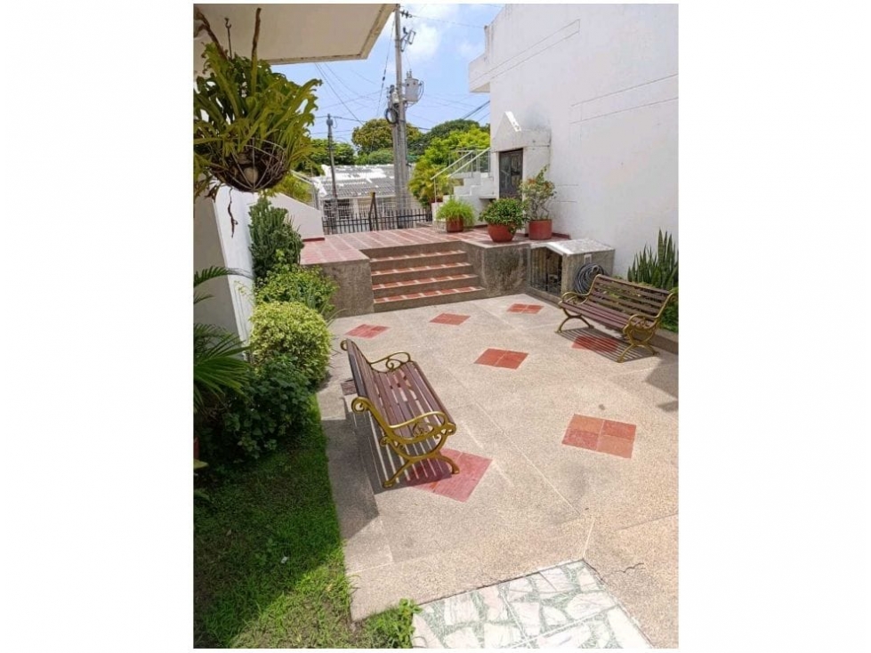 Se vende casa de 2 pisos en conjunto cerrado, el jardín — foto 4
