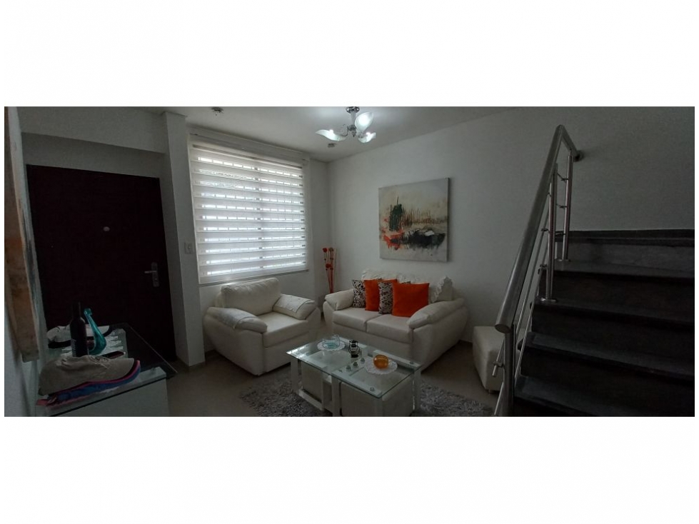 Vendo casa amoblada, de tres niveles, Barrio Jardin-NG — foto 3