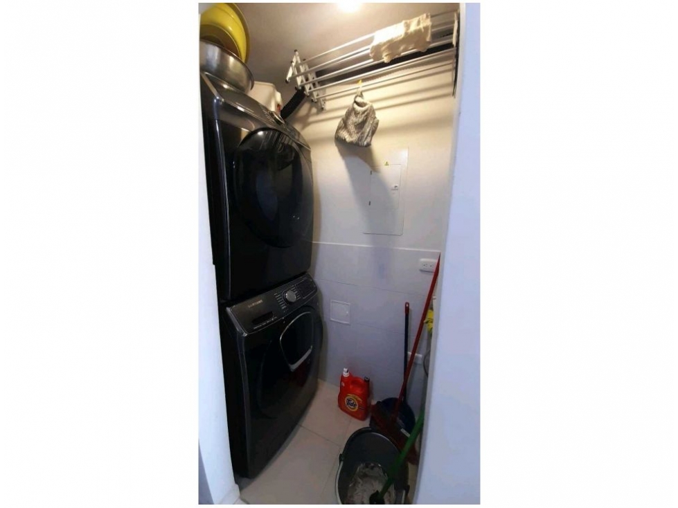 Se vende bonito apartamento casi nuevo en piso 8, 91m2, bavaria — foto 5