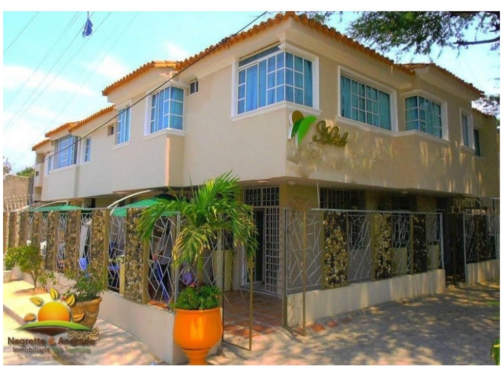 Hotel esquinero con 12 habitaciones, en venta |Gaira-Rodadero-NG