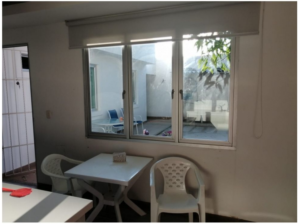 Venta de amplia casa en el Jardín Santa Marta -NG — foto 3