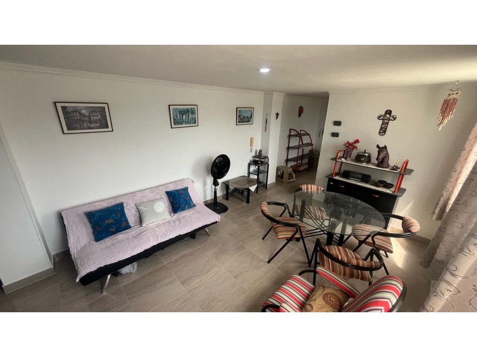 Vive en Bellavista: Apartamento Amoblado en Arriendo - G.018