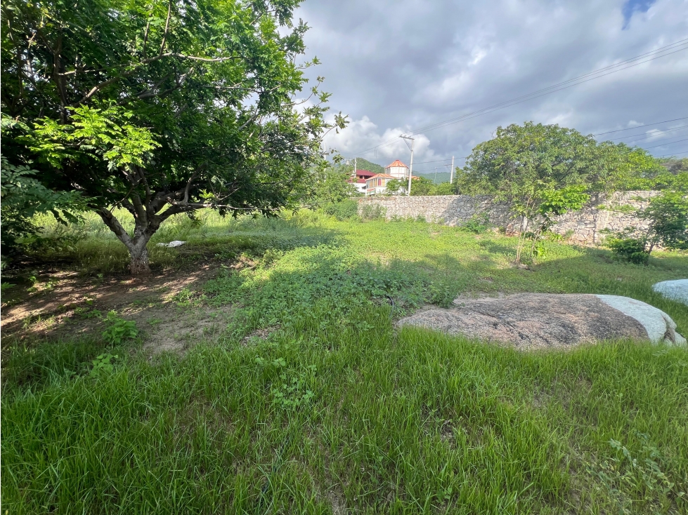 ¡Oportunidad! Lote comercial con casa en Vista Hermosa -G-40 — foto 2