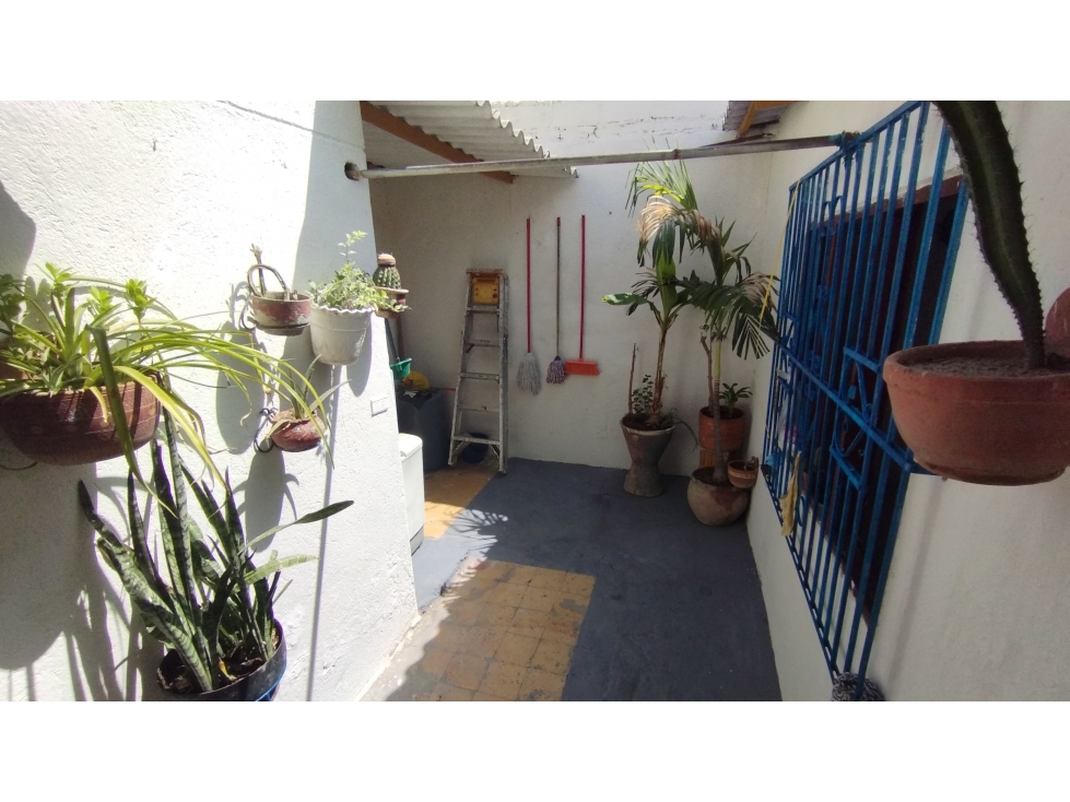 Casa amoblada en arriendo 4 alcobas en el Centro Histórico G-25 - 2