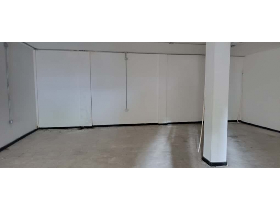 Oportunidad de negocio: local en el centro del mercado - 6