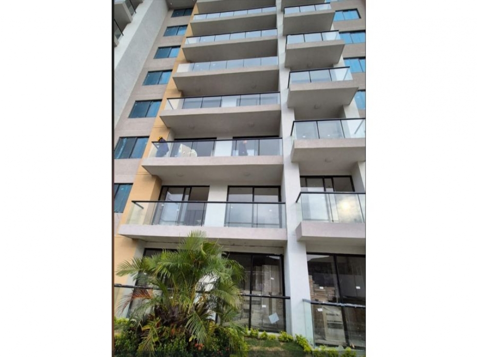 HERMOSA APARTASUITE EN CORALINA CON PERMISO DE RENTA TURISTICA
