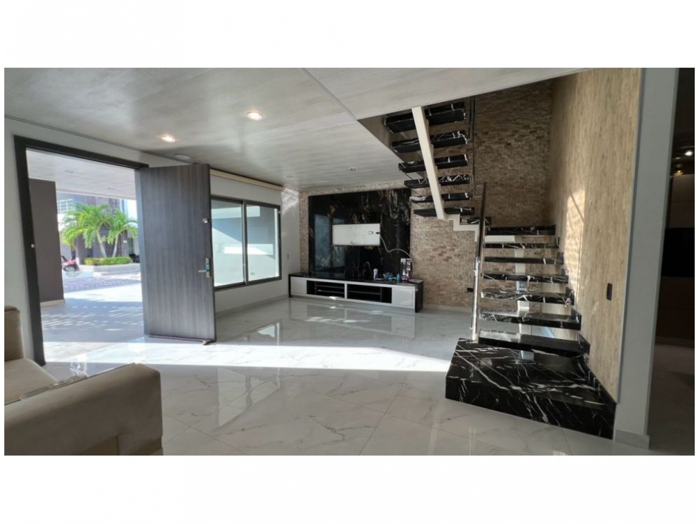 Casa en Conjunto cerrado, zona Bello horizonte en Santa Marta