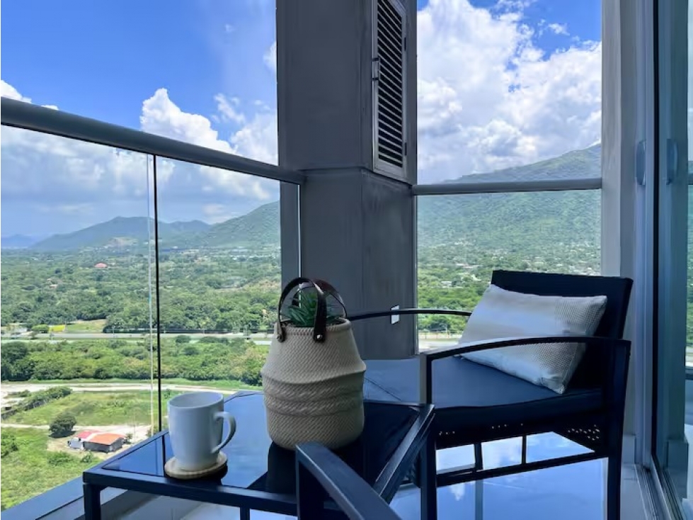 Se vende apartamento lujoso amoblado Bello Horizonte Ed. Suit Loft — foto 2