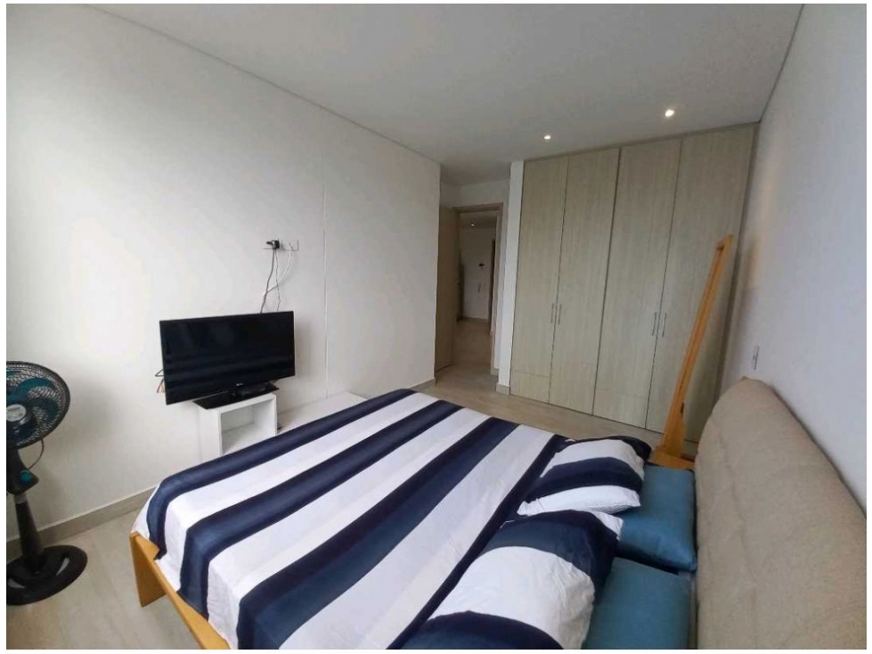 Apartamento amoblado en Venta / arriendo en Playa Salguero GY-2 — foto 4