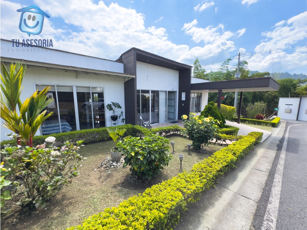 Casa Campestre en venta en El Lembo Santa Rosa de Cabal — foto 2