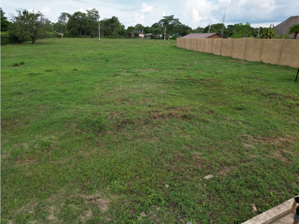 MEGALOTE EN ARJONA Condominio Villa Luna - 2