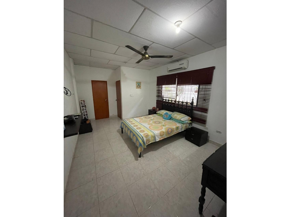 EN VENTA HERMOSA CASA DE DOS PISOS CON DOS APARTAMENTOS ARRIBA — foto 3