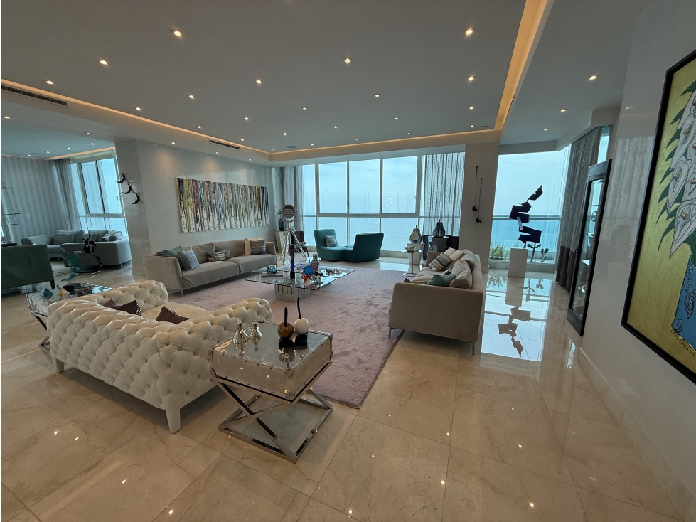 Vitri - Costa del Este - frente al mar $1,600,000