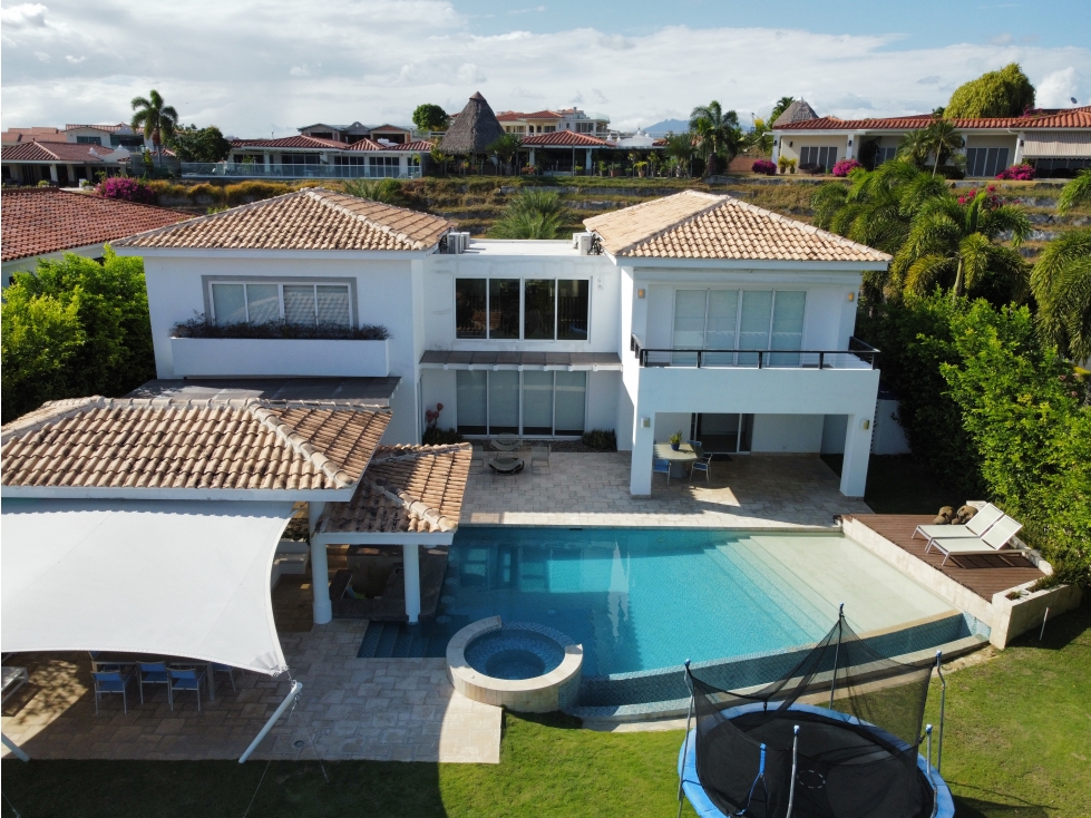 Casa - Vista mar- Ganga -$900,000