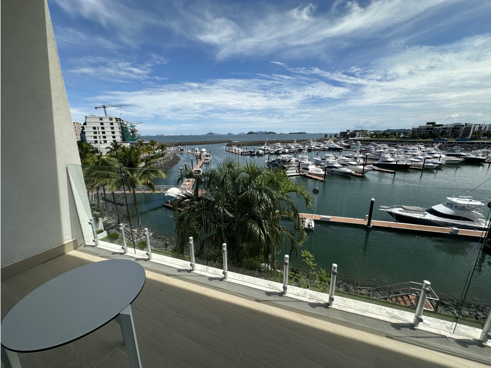 Waterfront 7, Ocean Reef