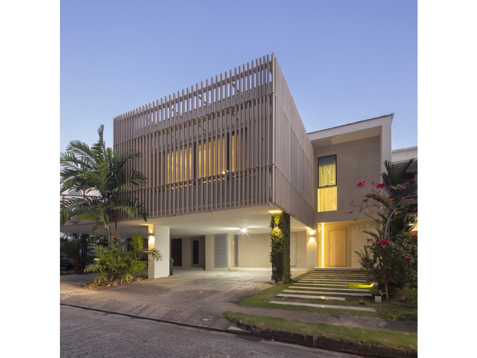 Casa paitilla frente al mar - 1