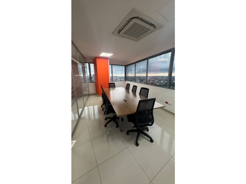Oficina en Las Americas III — foto 2