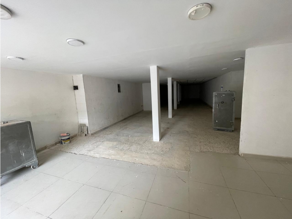 Local en arriendo en el recreo — foto 2