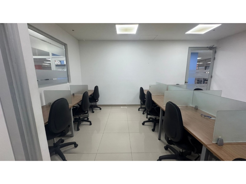 Oficina en Las Americas III — foto 5
