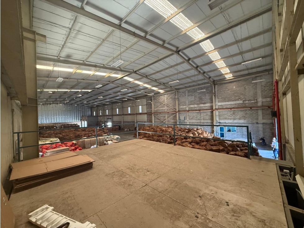Bodega en arriendo en los Volcanes - 4