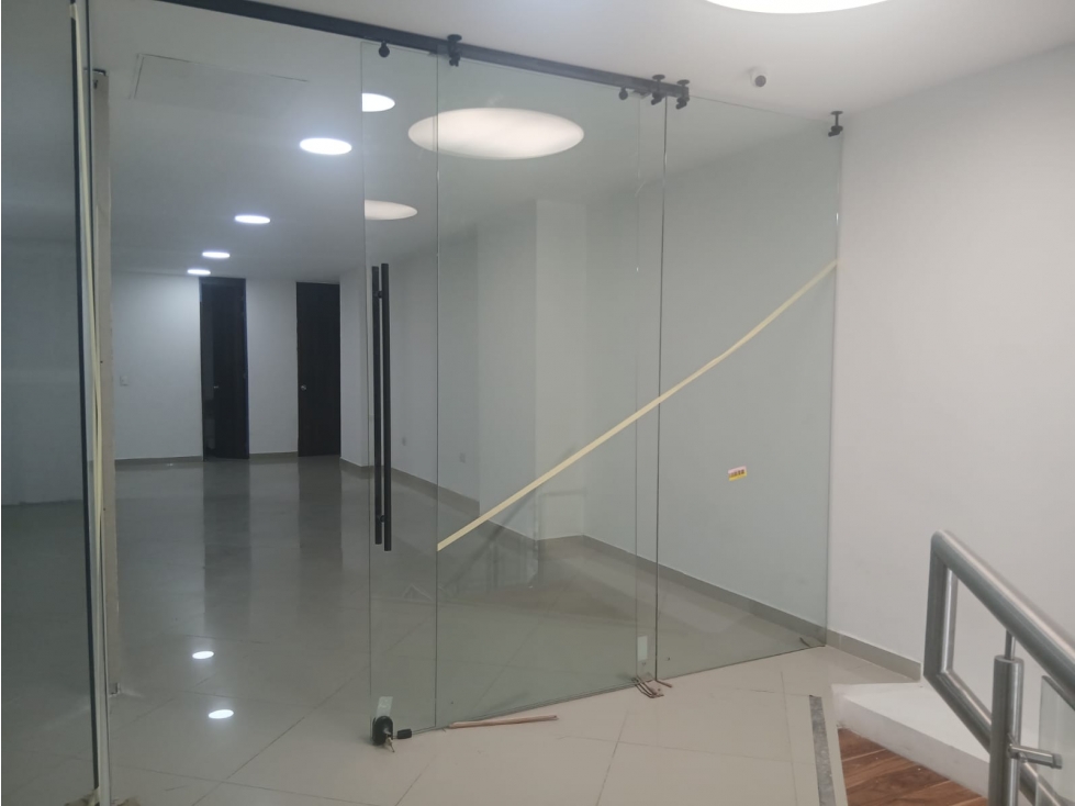 Arriendo Local Sabaneta Sector Calle Larga