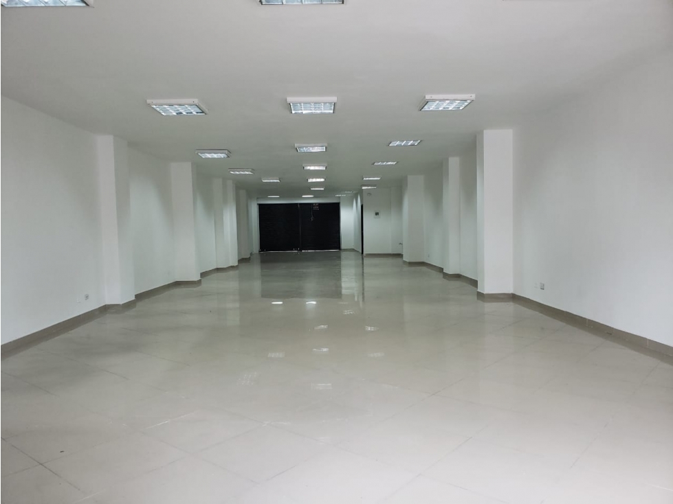 VENTA LOCAL SABANETA SECTOR LAS VEGAS - 1