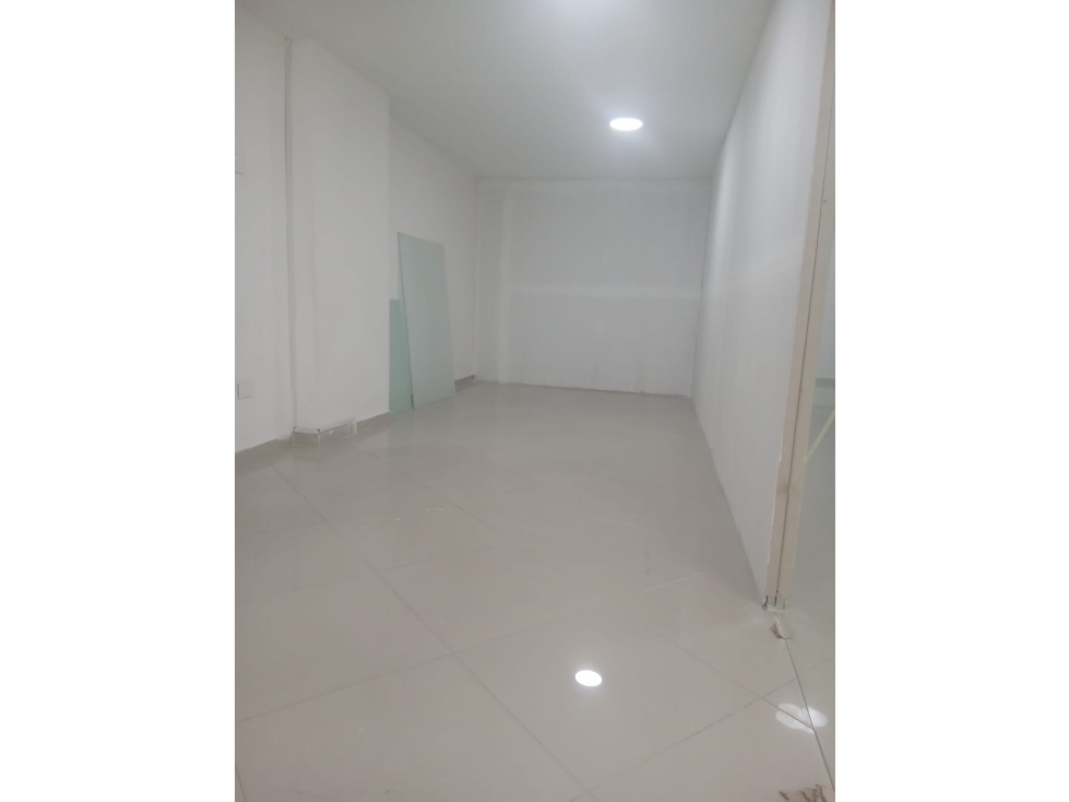 Arriendo Local Sabaneta Sector Calle Larga