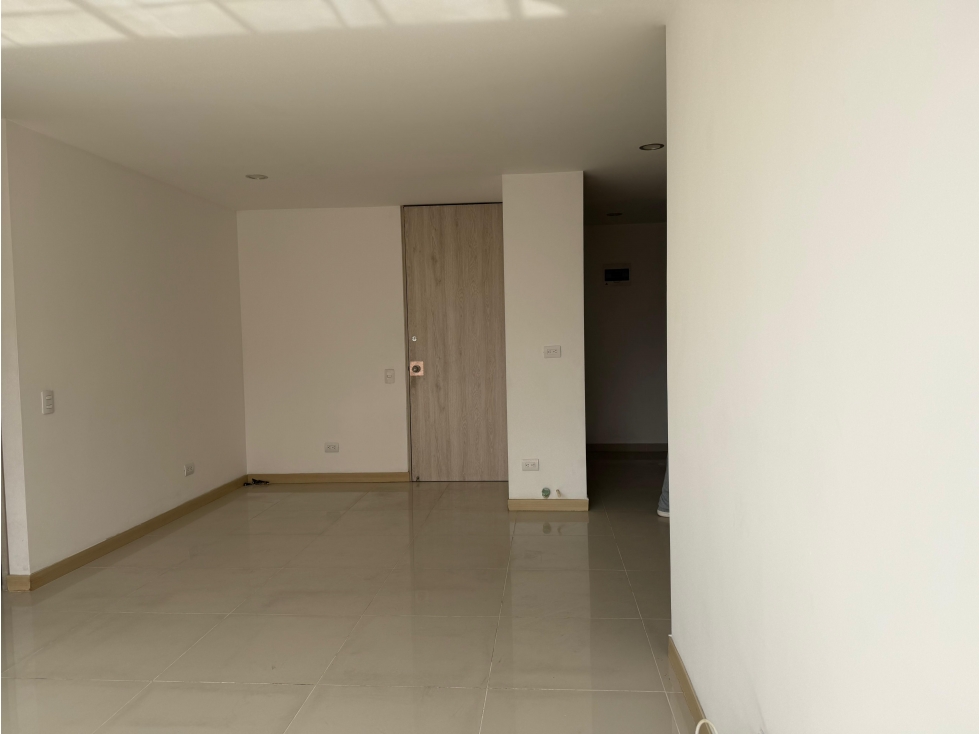 Venta Apartamento Sabaneta Sector Tres Esquinas — foto 4
