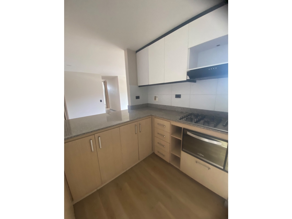 Arriendo Apartamento Sabaneta Sector San José — foto 3