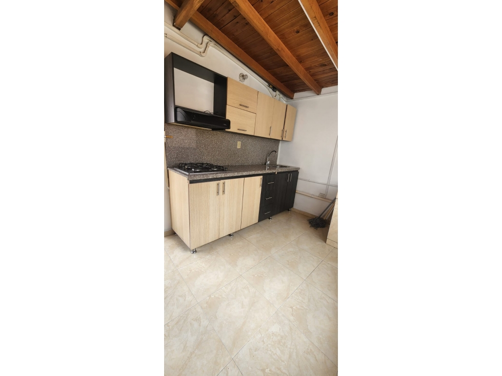 ARRIENDO APARTAMENTO SECTOR HOLANDA - 6