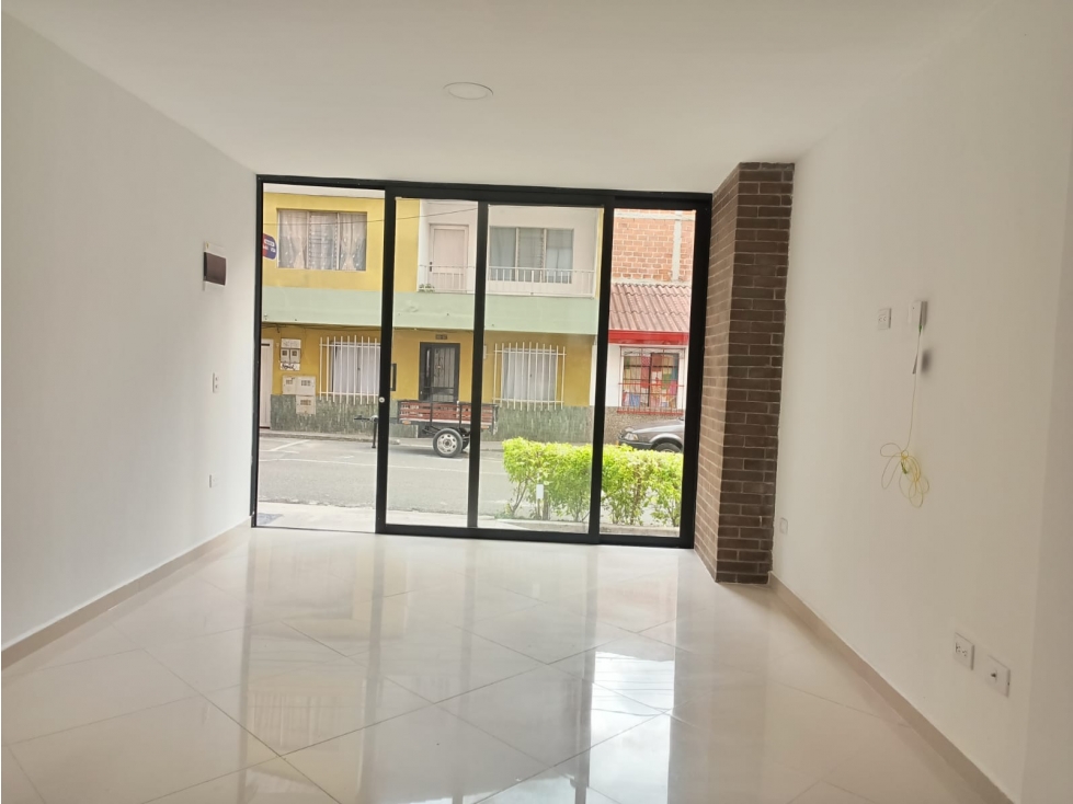 Venta Local Comercial Sabaneta Sector Entreamigos — foto 2