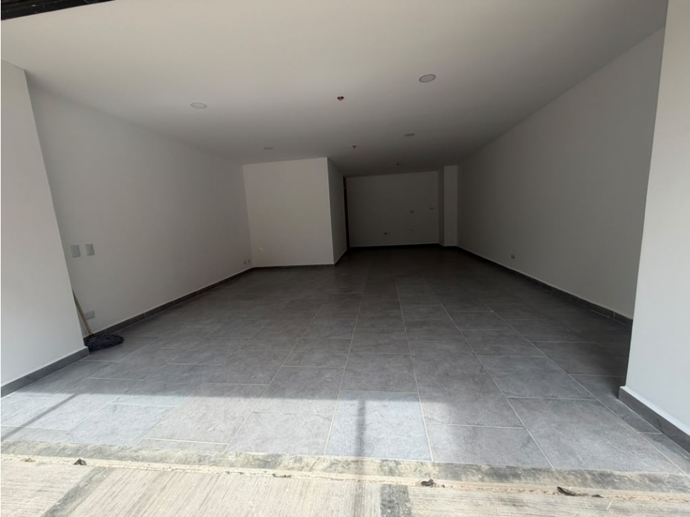 Arriendo Local Sabaneta Sector Entreamigos