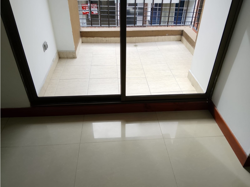 Venta Apartamento Sabaneta Sector Calle Nueva — foto 4