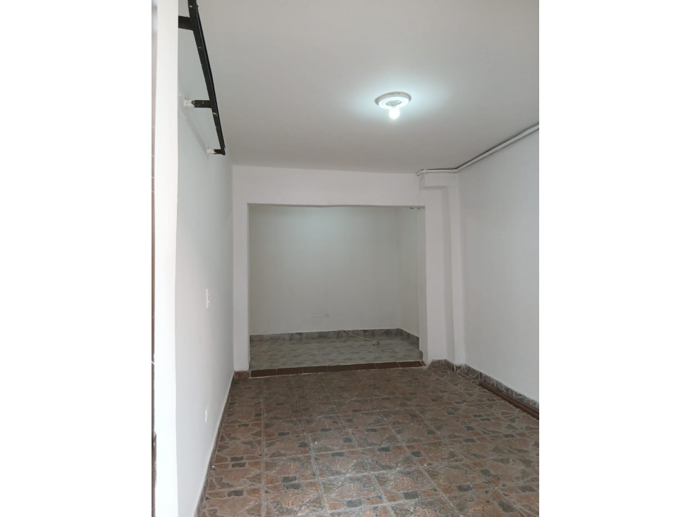 Arriendo Casa Sabaneta Sector Calle del Banco - 5