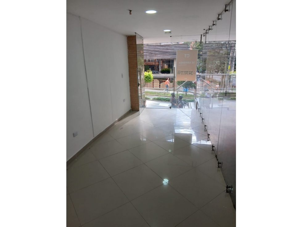 Arriendo Local Comercial Sabaneta Sector Calle Larga — foto 4