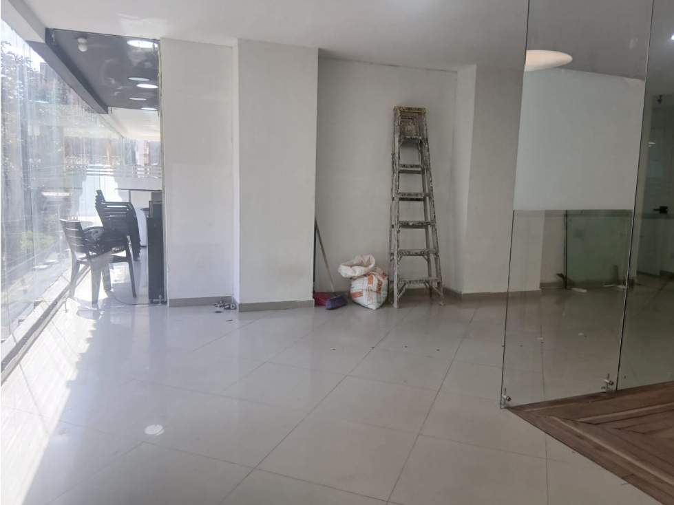 Arriendo Local Comercial Sabaneta Sector Calle Larga — foto 4